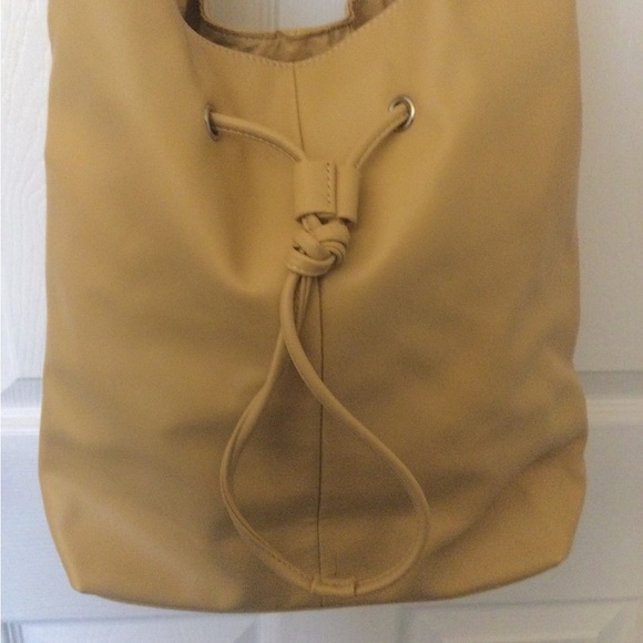 Co Lab Canary Large Hobo Bag - Picture 2 of 6